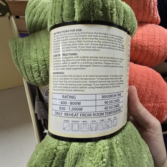 Microwaveable Green Weighted Neck Wrap - Picture 2 of 3